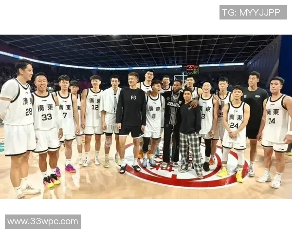 媒体人：辽宁全运男篮成年组将于明天启程前往东莞